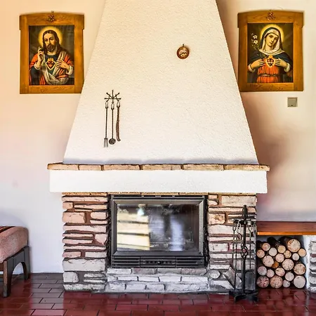 Country house 131 Ceska Cermna